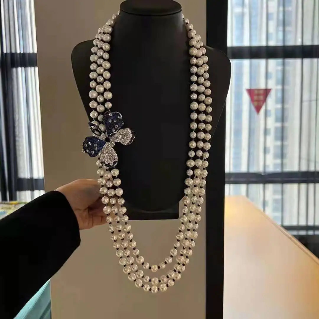 30-33'' 3 Strands White Round Pearl With Blue Butterfly Brooch ornament Long Necklace
30-33'' 3 Strands White Round Pearl With Blue Butterfly Brooch ornament Long Necklace