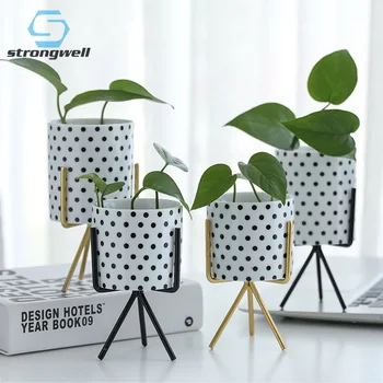 Strongwell Nordic Geometric Hydroponic Iron Frame Ceramic Flowerpot Succulents Flower Pots Iron Stand Planter Home Decoration
Strongwell Nordic Geometric Hydroponic Iron Frame Ceramic Flowerpot Succulents Flower Pots Iron Stand Planter Home Decoration