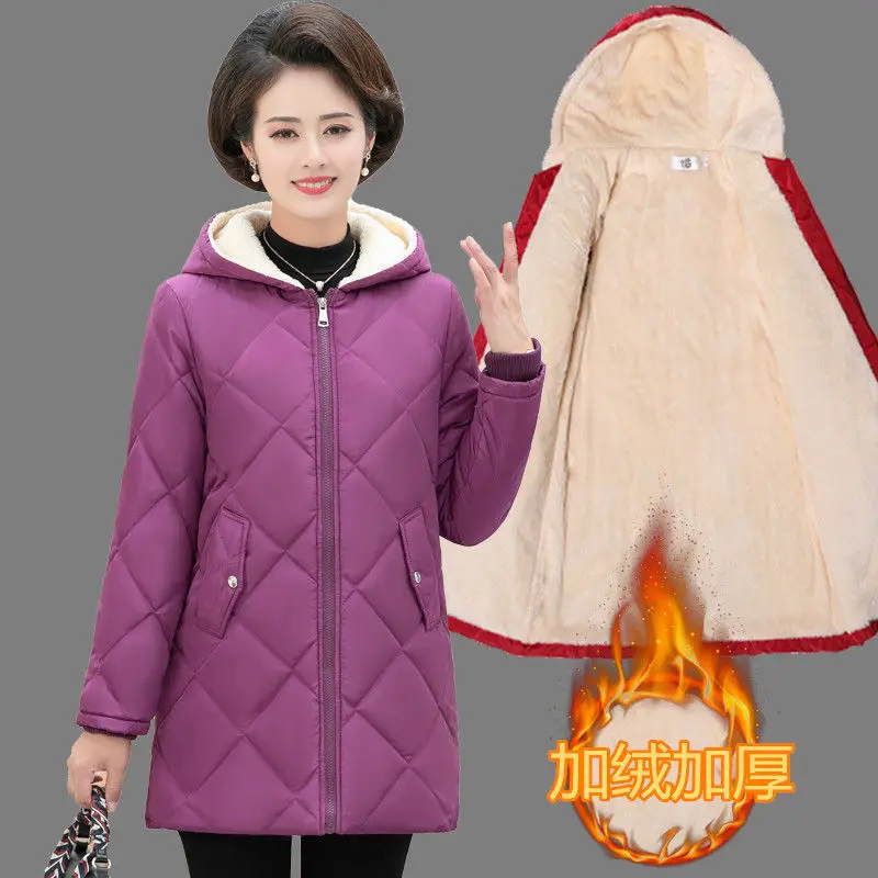 Hooded Winter Coat Parkas Add Velvet Thick Women Cotton Jacket 2023 New Middle-Aged Elderly Mothers Cotton Padded Warm Overcoat
Hooded Winter Coat Parkas Add Velvet Thick Women Cotton Jacket 2023 New Middle-Aged Elderly Mothers Cotton Padded Warm Overcoat
