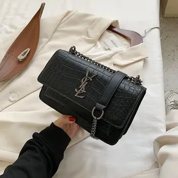 new women's sling bag fashion soft surface texture chain high quality shoulder messenger bag luxury handbags for women 2020 
new women's sling bag fashion soft surface texture chain high quality shoulder messenger bag luxury handbags for women 2020