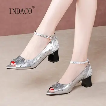 2020 Fashion Women Sandals Peep Toe Thick Heel Sandals Back Strap High Heel Summer Shoes White Silver 5.5CM Plus Size 42
2020 Fashion Women Sandals Peep Toe Thick Heel Sandals Back Strap High Heel Summer Shoes White Silver 5.5CM Plus Size 42