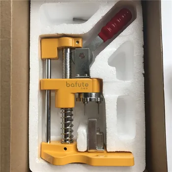 Locksmith Dismounting pin supplies tools folding key Disassembly tool apart pin Flip Key Remover and Installation Fixing Tool
Locksmith Dismounting pin supplies tools folding key Disassembly tool apart pin Flip Key Remover and Installation Fixing Tool