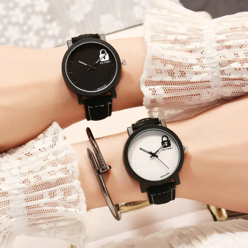 Couple Watch One-to-Korean-style Simple Trend Creative Men And Women Students Retro Harajuku Hong Kong Style Casual Black And Wh
Couple Watch One-to-Korean-style Simple Trend Creative Men And Women Students Retro Harajuku Hong Kong Style Casual Black And Wh