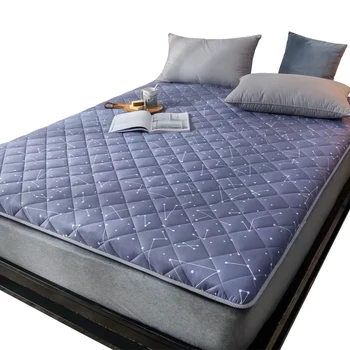 Thicken sponge Tatami Foldable Keep warm Mattress For Family Bedspreads King Queen Twin Size bedroom soft mattress with straps 
Thicken sponge Tatami Foldable Keep warm Mattress For Family Bedspreads King Queen Twin Size bedroom soft mattress with straps