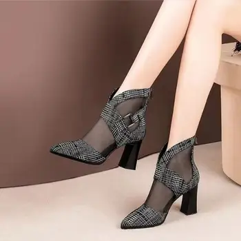 2020 Spring/Autumn Women Hollowing out High Heeled Ankle Sandals Boots Buckle Gladiator Shoes Thick Heel Pointed toe Beige Black
2020 Spring/Autumn Women Hollowing out High Heeled Ankle Sandals Boots Buckle Gladiator Shoes Thick Heel Pointed toe Beige Black