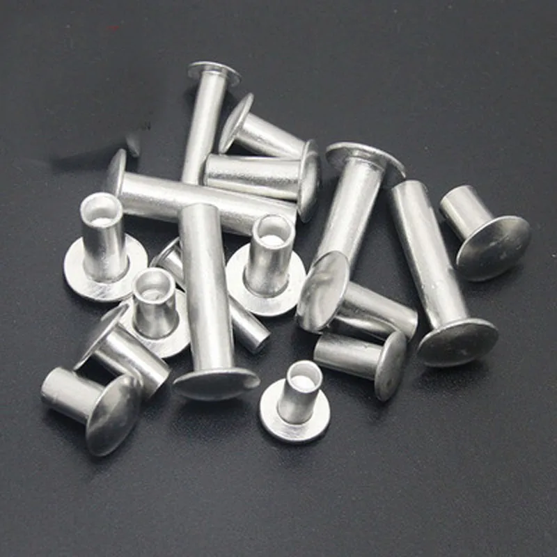 Двойное кольцо на пенис с металлическими клепками купить со скидкой в секс шопе  Кольца, насадки, утяжки  Кольца без вибрации