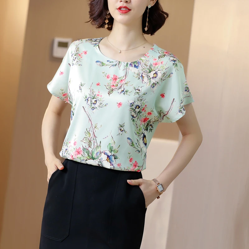 Korean Fashion Silk Women Blouses Top Women Silk Print Blouse Tops Plus Size Womens Tops and Blouses Blusas Mujer De Moda 2020
Korean Fashion Silk Women Blouses Top Women Silk Print Blouse Tops Plus Size Womens Tops and Blouses Blusas Mujer De Moda 2020