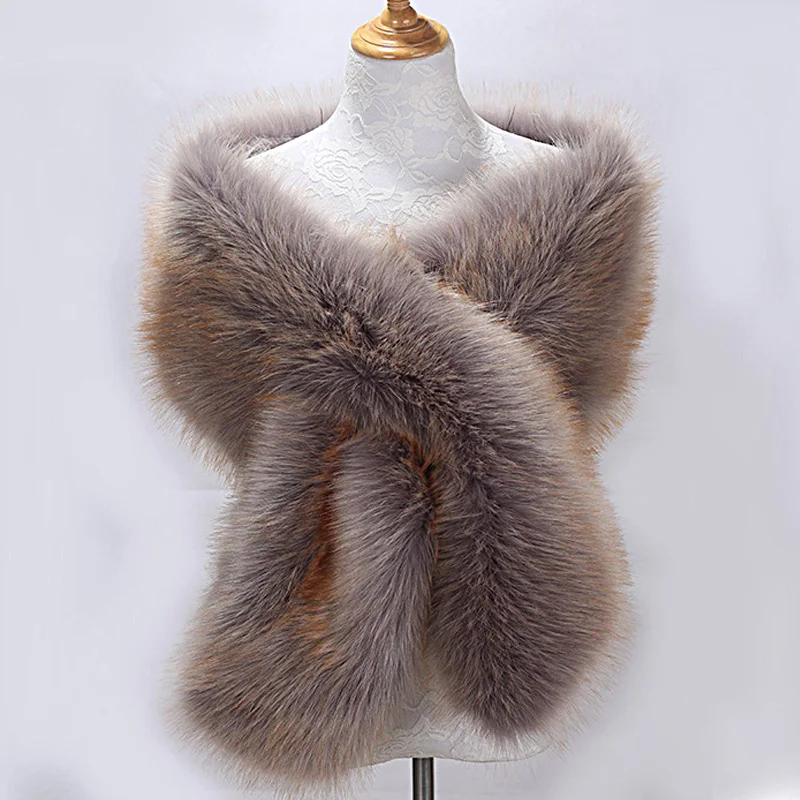 Women Real Silver Fox Fur Scarf Winter Fashion Fur Collar On Hood Luxury Elegant Shawls Fox Fur Warm Soft 
Women Real Silver Fox Fur Scarf Winter Fashion Fur Collar On Hood Luxury Elegant Shawls Fox Fur Warm Soft