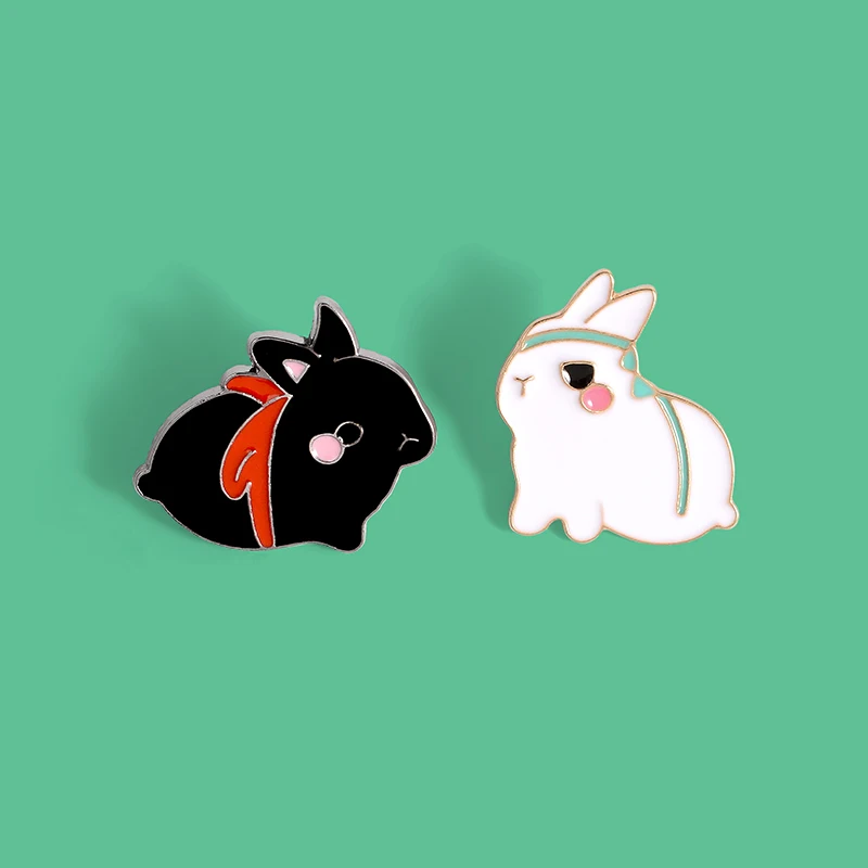 Эмалированная брошь в форме черного или белого кролика значок на пуговицах для