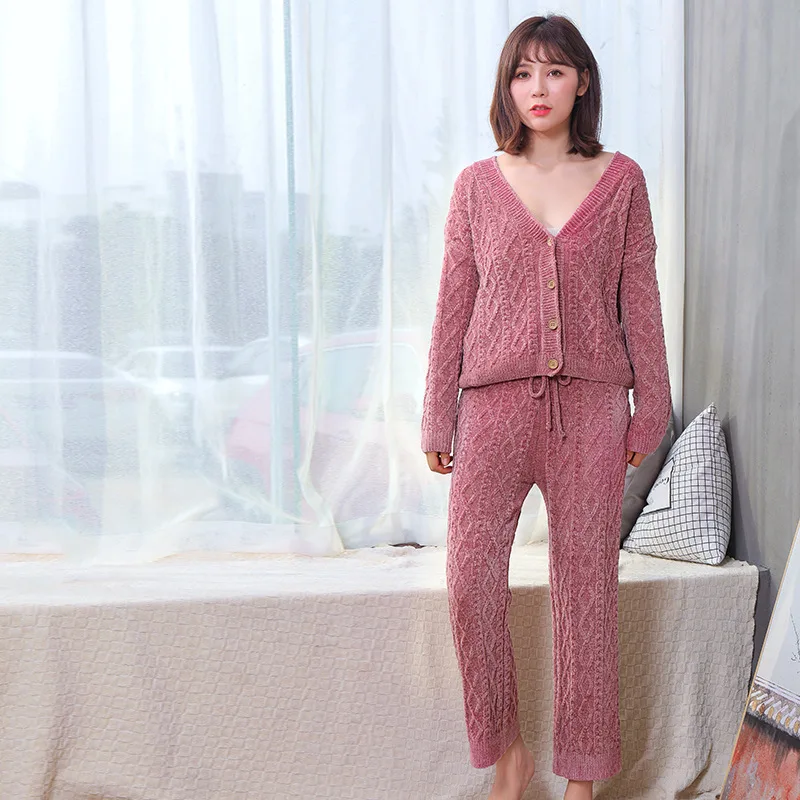 2018 Autumn And Winter New Style Fashion Pajamas Retro Pattern Cardigan Comfortable Soft Breathable Stripes Pajamas
2018 Autumn And Winter New Style Fashion Pajamas Retro Pattern Cardigan Comfortable Soft Breathable Stripes Pajamas