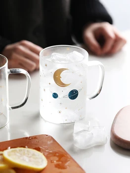 Nordic Creative Cute Glass Cup Personality Transparent Water Cup Simple With Handle Champagne Flutes Home Milk Drinkware MM60BLB
Nordic Creative Cute Glass Cup Personality Transparent Water Cup Simple With Handle Champagne Flutes Home Milk Drinkware MM60BLB