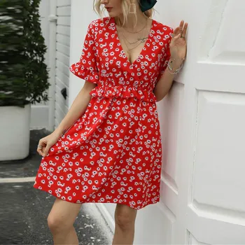 Free ShippingRuffled Floral Mini Dress Women Sexy V-neck Short Sleeve Dresses Women Vintage Tunic Female Summer Dress 2020
Free ShippingRuffled Floral Mini Dress Women Sexy V-neck Short Sleeve Dresses Women Vintage Tunic Female Summer Dress 2020