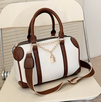 Fashion Barrel-shaped Shoulder Crossbody Bags Luxury Brand Handbags with Chains Lock Large Capacity Hand Bag Designer New Trend
Fashion Barrel-shaped Shoulder Crossbody Bags Luxury Brand Handbags with Chains Lock Large Capacity Hand Bag Designer New Trend