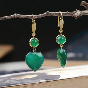 Natural green semi-precious stone love heart earrings for women high quality retro S925 silvering aesthetic long eardrop gifts
Natural green semi-precious stone love heart earrings for women high quality retro S925 silvering aesthetic long eardrop gifts