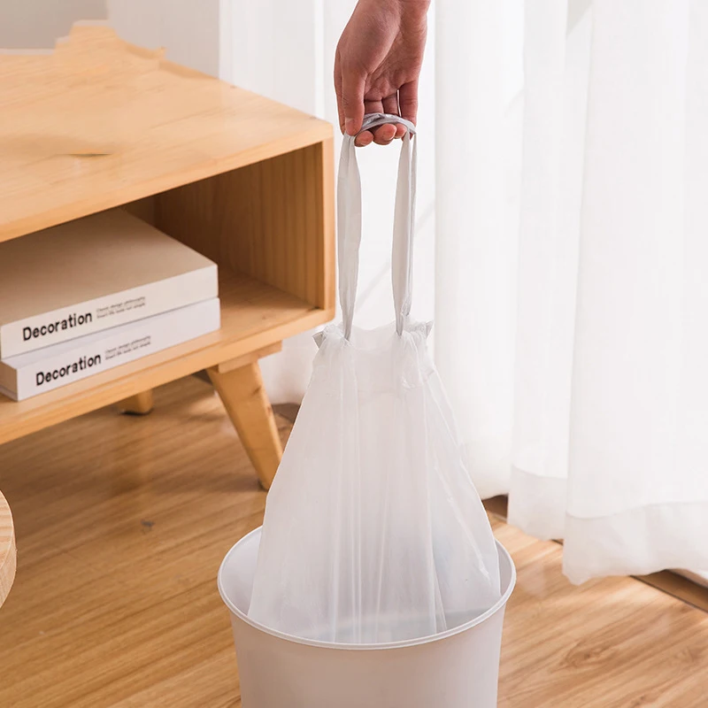 Three-volume portable DrawString garbage bag thickening home disposable automatic closing kitchen plastic bag large
Three-volume portable DrawString garbage bag thickening home disposable automatic closing kitchen plastic bag large