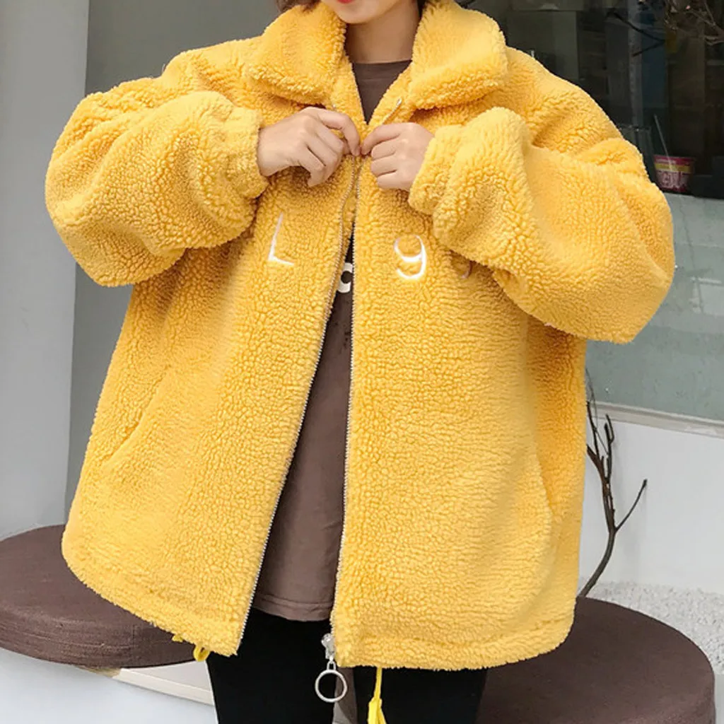 2019 Winter New Fashion Slim Women Oversize Lapel Cashmere Wool Blend Belt Trench Coat Outwear Jacket Z109
2019 Winter New Fashion Slim Women Oversize Lapel Cashmere Wool Blend Belt Trench Coat Outwear Jacket Z109