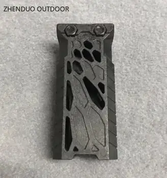 ZHENDUO OUTDOOR Nylon Python Vertical Foregrip hunting gun accessories 
ZHENDUO OUTDOOR Nylon Python Vertical Foregrip hunting gun accessories