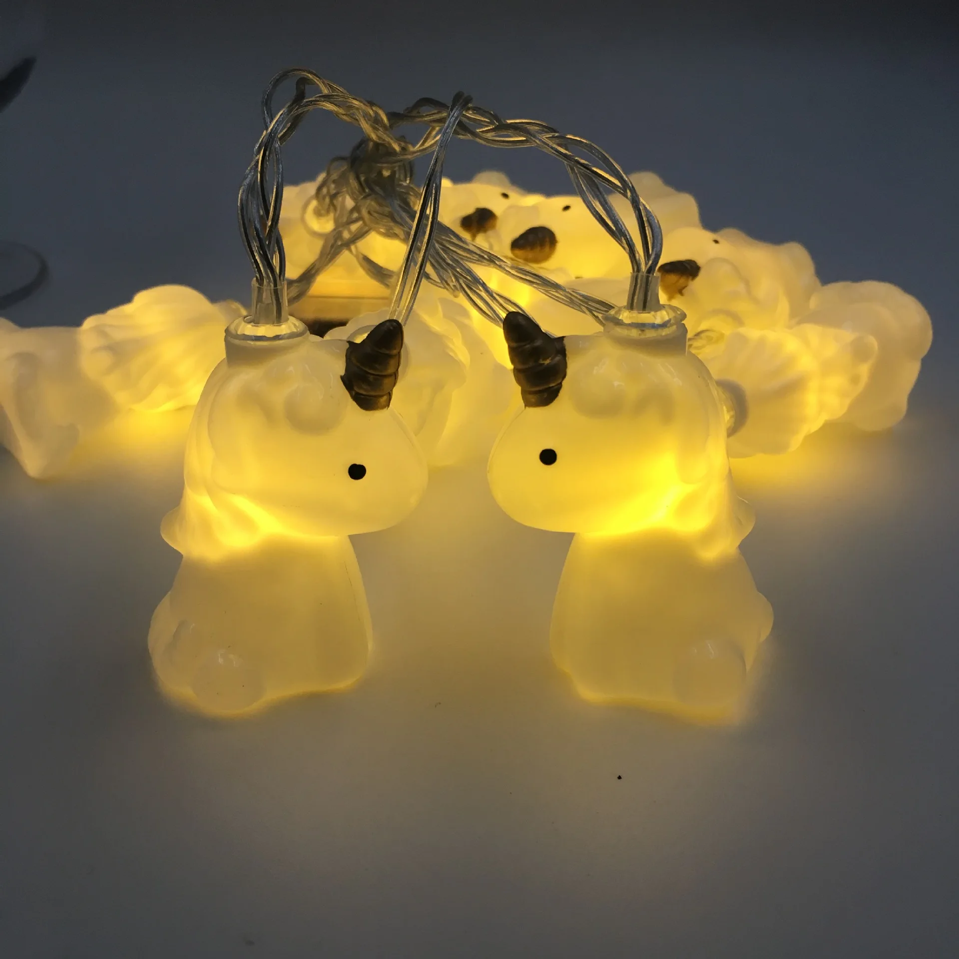 Amazon Hot Selling 10 Lamp Unicorn Battery Box String Lights Stay Adorable Animal Modeling Decorative String Lights Manufacturer
Amazon Hot Selling 10 Lamp Unicorn Battery Box String Lights Stay Adorable Animal Modeling Decorative String Lights Manufacturer