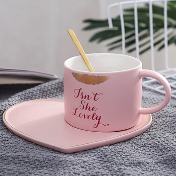 Simple Nordic Cup Pink Heart High Quality Ceramic Cup Creative Couple with Spoon Filizanki Do Kawy Home Coffee Tea Cup MM60BYD
Simple Nordic Cup Pink Heart High Quality Ceramic Cup Creative Couple with Spoon Filizanki Do Kawy Home Coffee Tea Cup MM60BYD