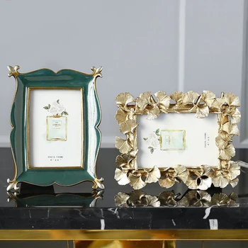 New Europe Vintage Golden Silver Ginkgo Leaf Photo Frame Resin Green Frame Creative Wedding Couple Picture Frame Home Decoration
New Europe Vintage Golden Silver Ginkgo Leaf Photo Frame Resin Green Frame Creative Wedding Couple Picture Frame Home Decoration