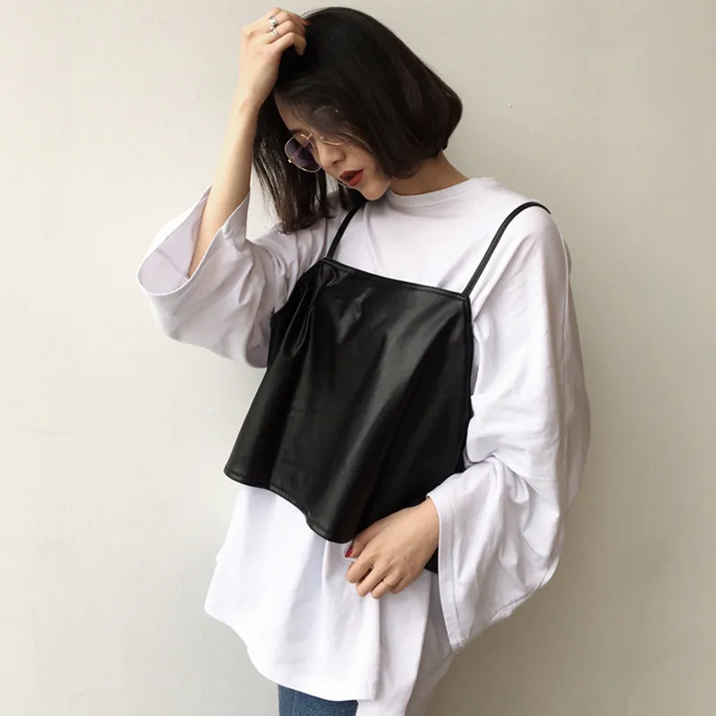 220 # Loose-Fit Wide Sleeves White T-shirt + Leather Camisole Two-Piece Set Fashion
220 # Loose-Fit Wide Sleeves White T-shirt + Leather Camisole Two-Piece Set Fashion
