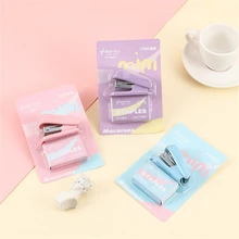 1PC Macaron Color Portable Mini Stapler Set with Hand-held Binding Machine Stationery Office Binding Tool School Binder Teacher
1PC Macaron Color Portable Mini Stapler Set with Hand-held Binding Machine Stationery Office Binding Tool School Binder Teacher