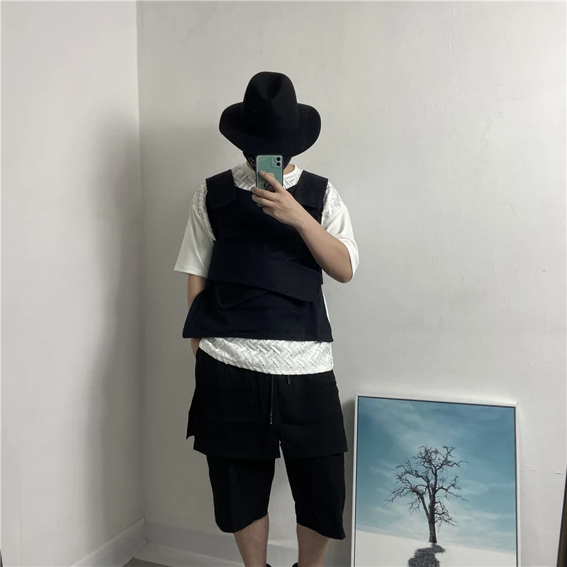 

Men's Sleeveless Coat Spring And Autumn New Classic All-Match Velcro Tooling Style Casual Fashion Loose Large Horse Season
