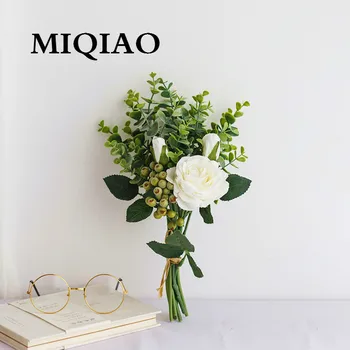 MIQIAO A Bunch of Vintage Artificial Flowers Rose Wedding Fake Festival Supplies Home Decor Bouquet
MIQIAO A Bunch of Vintage Artificial Flowers Rose Wedding Fake Festival Supplies Home Decor Bouquet