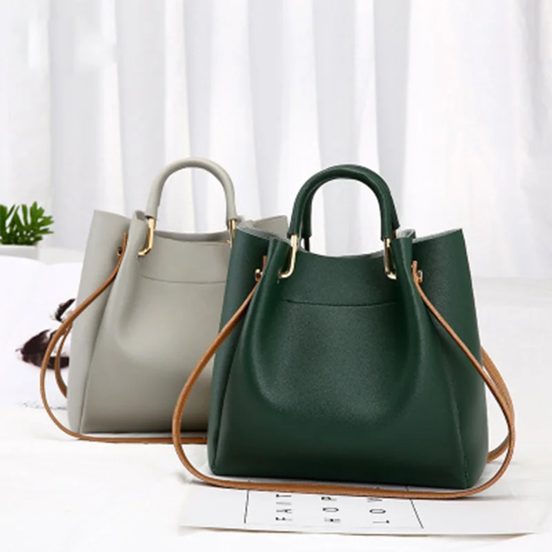 2019 New Women's Bag Large Capacity Simple Handbag Fashion easy matching PU Slant Straddle Single Shoulder Bag
2019 New Women's Bag Large Capacity Simple Handbag Fashion easy matching PU Slant Straddle Single Shoulder Bag