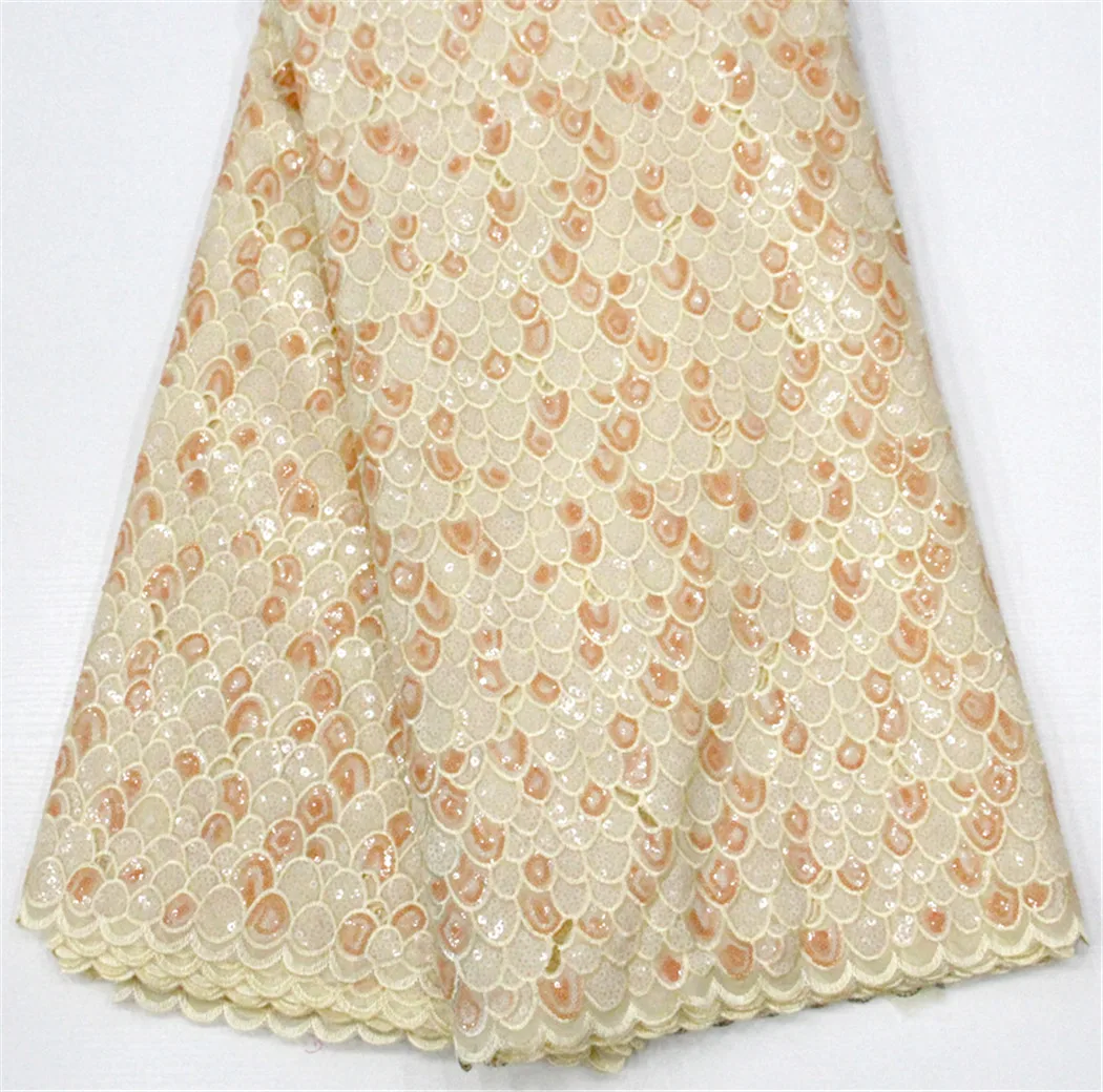 Красивые африканские кружева ткань шампанского французский Тюль кружевная ткань ажурная органза, кружево ткань с полностью в блестках вечерние платья
Красивые африканские кружева ткань шампанского французский Тюль кружевная ткань ажурная органза, кружево ткань с полностью в блестках вечерние платья
