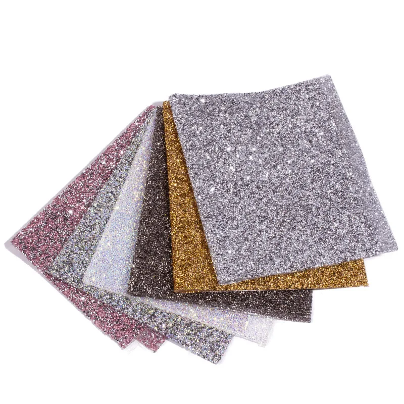 Pro Luxury Diamond Nail Art Table Mat Salon Practice Cushion Washable Pad Pillow Hand Holder Foldable Hand Rest Manicure Tool
Pro Luxury Diamond Nail Art Table Mat Salon Practice Cushion Washable Pad Pillow Hand Holder Foldable Hand Rest Manicure Tool