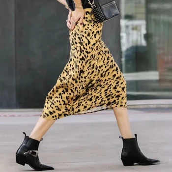 Vintage Leopard Print Skirts Womens Casual High Waist Midi Skirt Korean Fashion Boho Beach Party Retro Skirt 2020
Vintage Leopard Print Skirts Womens Casual High Waist Midi Skirt Korean Fashion Boho Beach Party Retro Skirt 2020