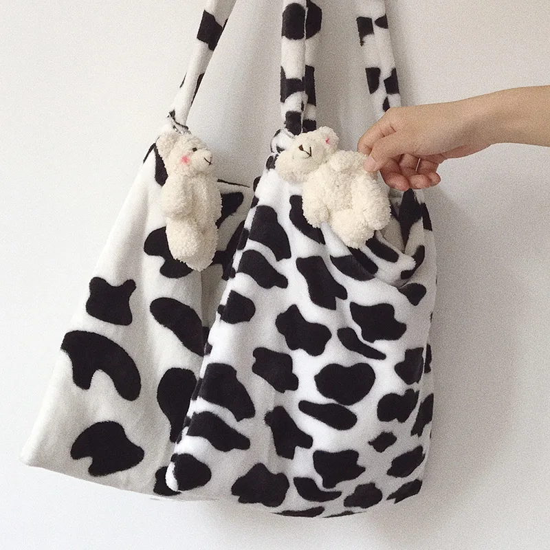 Small bag shoulder bag large capacity oblique one shoulder Japanese cow/cloth bag pattern fresh student
Small bag shoulder bag large capacity oblique one shoulder Japanese cow/cloth bag pattern fresh student