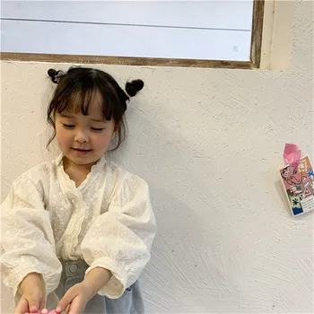Spring 2020 South Korean Girls Embroidered Lace Shirt Long Sleeved Fairy Girls Cotton Lace Blouse White Color Toddler Baby Tops
Spring 2020 South Korean Girls Embroidered Lace Shirt Long Sleeved Fairy Girls Cotton Lace Blouse White Color Toddler Baby Tops
