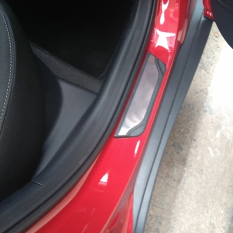 For KIA Stonic 2017 2018 2019 Stainless steel Door Sills Kick Plates Protector cover trim Accessories car styling 4pcs
For KIA Stonic 2017 2018 2019 Stainless steel Door Sills Kick Plates Protector cover trim Accessories car styling 4pcs