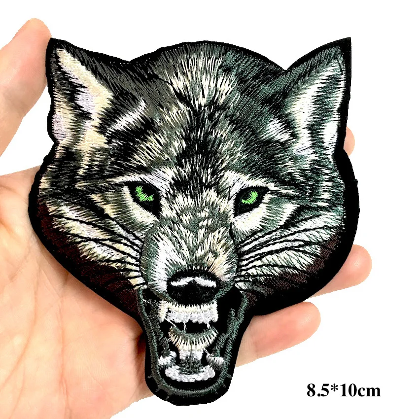 1PCS Cool Wolf Patch Embroidered Motif Applique Iron on or Sewing Sticker Patches for Clothing Biker Jacket Jean LSHB383
1PCS Cool Wolf Patch Embroidered Motif Applique Iron on or Sewing Sticker Patches for Clothing Biker Jacket Jean LSHB383