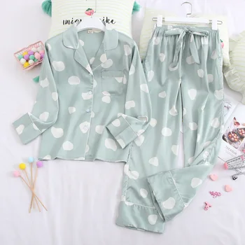 New Ladies Polyester Thin Silk Home Wear Loose and Comfortable Creative Pajamas Skin-friendly Cool Silky Suit Lounge Wear Set
New Ladies Polyester Thin Silk Home Wear Loose and Comfortable Creative Pajamas Skin-friendly Cool Silky Suit Lounge Wear Set