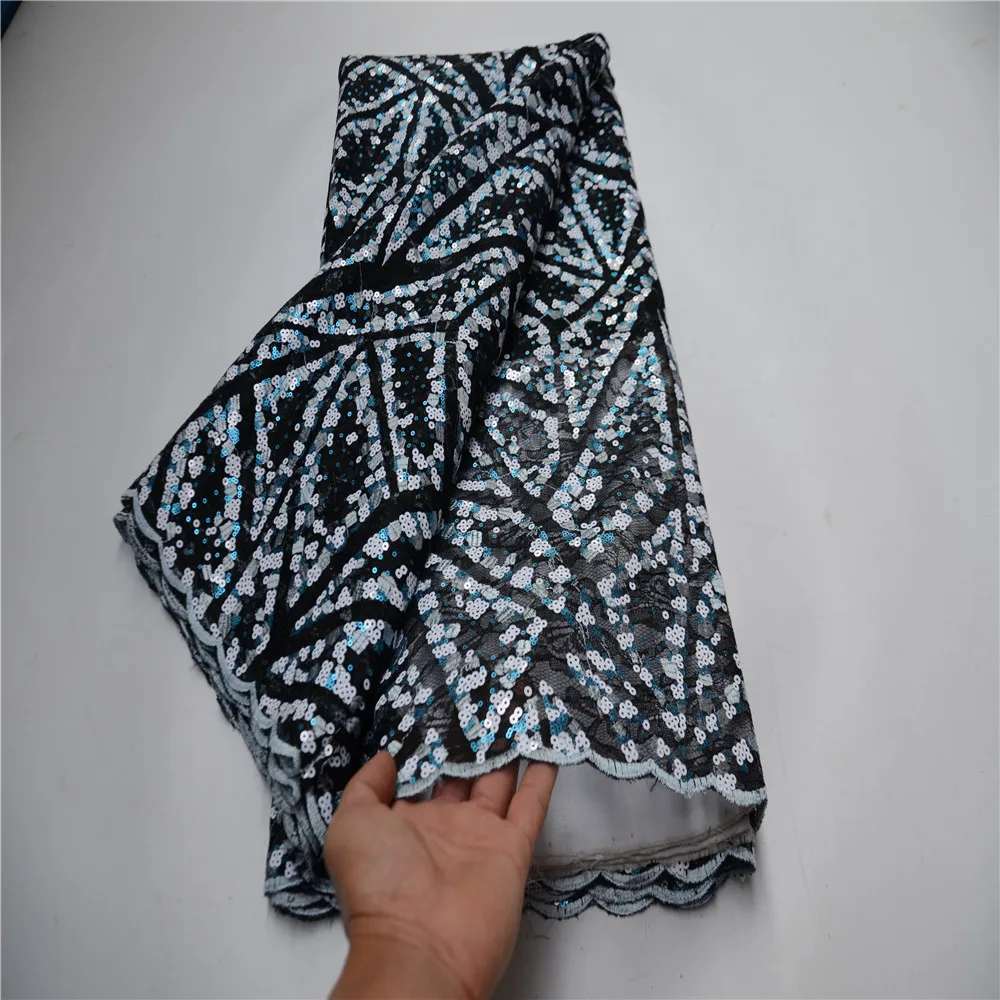 Luxury Sequins Embroidery African Lace Fabric 5 Yards 2021 High Quality French Net Lace Nigerian Wedding Bridal PS905-2
Luxury Sequins Embroidery African Lace Fabric 5 Yards 2021 High Quality French Net Lace Nigerian Wedding Bridal PS905-2