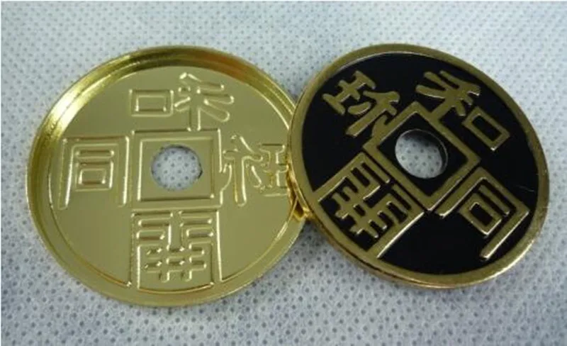 Japanese Ancient Coin+Expanded Shell Magic Set Coin Appearing Tricks Professional Close up Magic Magia Toys Classic
Japanese Ancient Coin+Expanded Shell Magic Set Coin Appearing Tricks Professional Close up Magic Magia Toys Classic