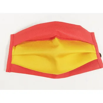 Face mask higienica storage reusable. Red and yellow. Masks that no ago missing meter filter, TNT fabric, washable storage reusable
Face mask higienica storage reusable. Red and yellow. Masks that no ago missing meter filter, TNT fabric, washable storage reusable