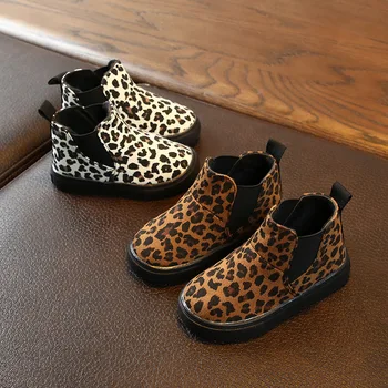 New Rubber Boots for Children Kids Girls Baby Shoes 2020 Ankle Warm Leopard Print Single Boots for Girls Baby Boy Kids Shoes
New Rubber Boots for Children Kids Girls Baby Shoes 2020 Ankle Warm Leopard Print Single Boots for Girls Baby Boy Kids Shoes