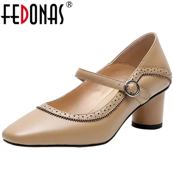 FEDONAS Women Genuine Leather Square Heels Elegant Hollow Decoration Slip On Pumps 2020 Spring Summer Basic Shoes Woman Size3-9
FEDONAS Women Genuine Leather Square Heels Elegant Hollow Decoration Slip On Pumps 2020 Spring Summer Basic Shoes Woman Size3-9