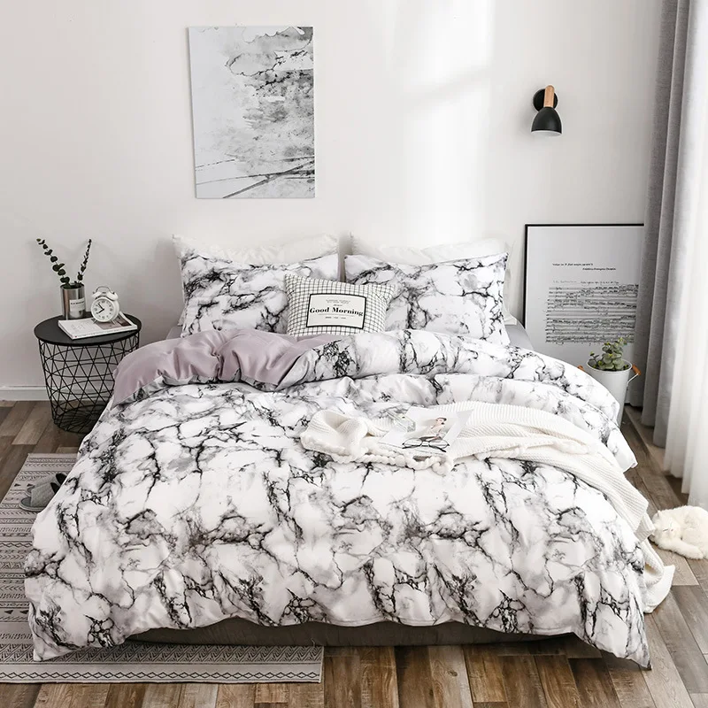Black and white patterned bedding suitable for various environments in a family hotel. abay high quality bedspread, pillowcase
Black and white patterned bedding suitable for various environments in a family hotel. abay high quality bedspread, pillowcase