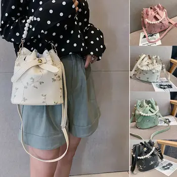 New Women Fashion Leather Small Shoulder Bag 2019 Fall Chain Shoulder Messenger Bag Female Chain Luxury Handbags and Purses
New Women Fashion Leather Small Shoulder Bag 2019 Fall Chain Shoulder Messenger Bag Female Chain Luxury Handbags and Purses