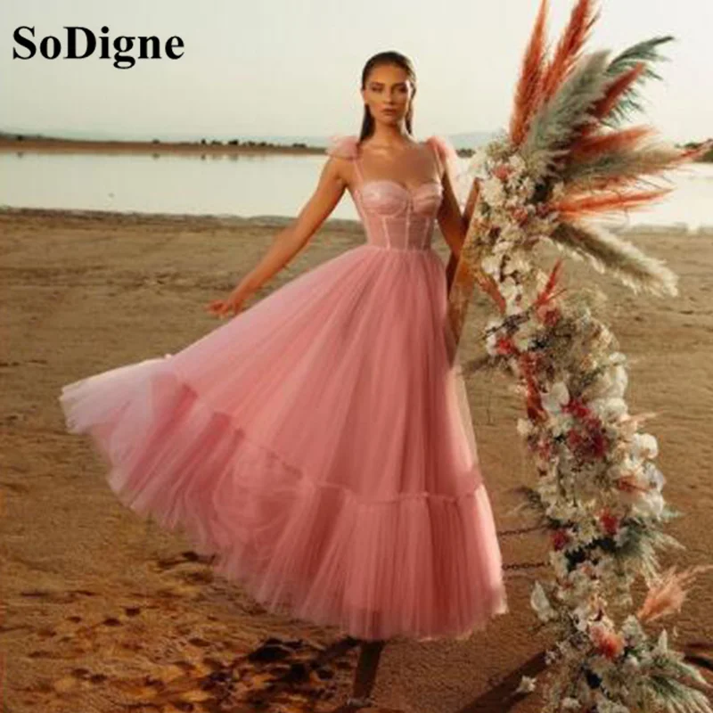 SoDigne Pink Prom Dress Sweetheart Crumpled Shiny Tulle Ruffles Straps Evening Gown Tiered A-Line Wedding Party Dresses
SoDigne Pink Prom Dress Sweetheart Crumpled Shiny Tulle Ruffles Straps Evening Gown Tiered A-Line Wedding Party Dresses