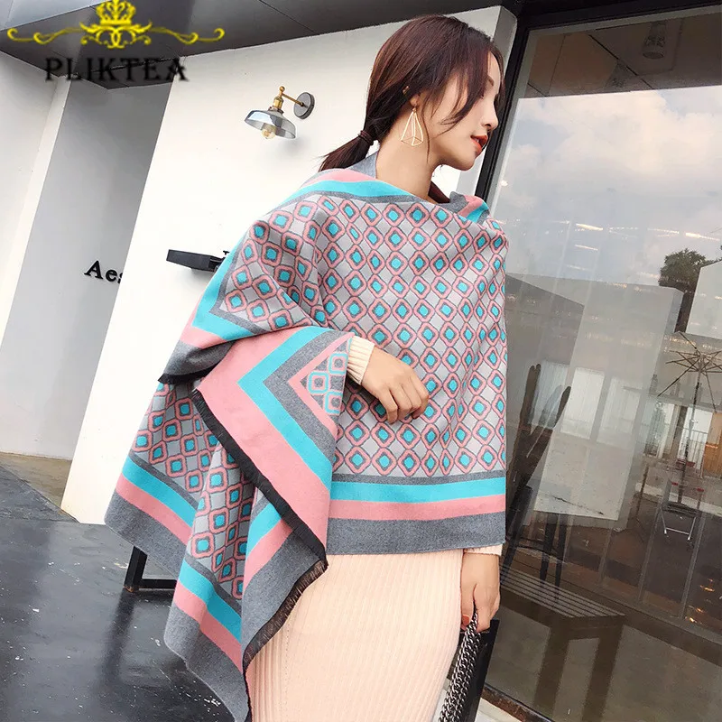 2019 Gray Plaid Scarf for Women Design Luxury Diamond Lattice Winter Scarves Female Tippet Scarf Shawl Female Winter Poncho Wrap
2019 Gray Plaid Scarf for Women Design Luxury Diamond Lattice Winter Scarves Female Tippet Scarf Shawl Female Winter Poncho Wrap