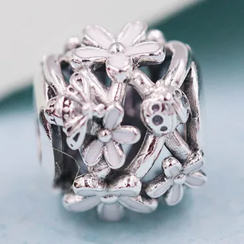 Original Openwork White Daisy Flower With Ladybird And Bee Beads Fit 925 Sterling Silver Bead Charm Bracelet DIY Jewelry
Original Openwork White Daisy Flower With Ladybird And Bee Beads Fit 925 Sterling Silver Bead Charm Bracelet DIY Jewelry