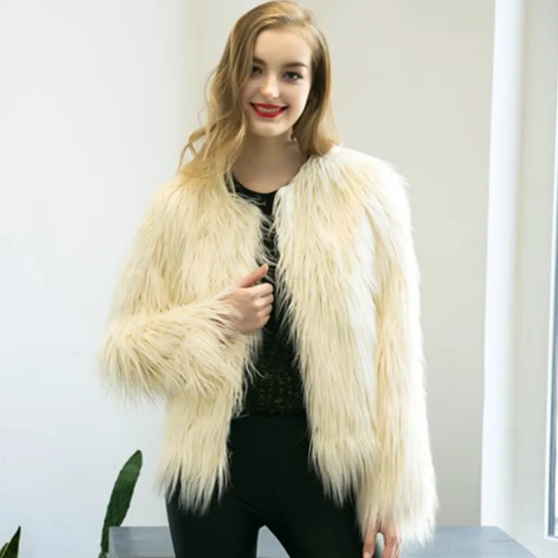 Фото Новинка 2020 зимнее женское пальто высококачественное элегантное пушистое с