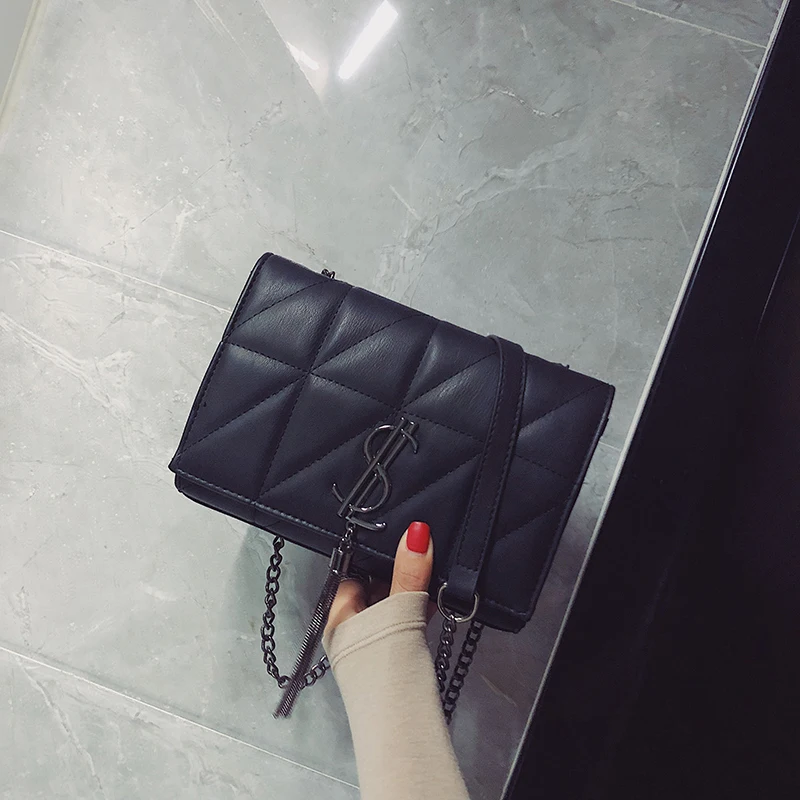 2019 Small Black Bag Texture Bag Female Summer New Wave Fashion Simple Oblique Chain Bag for Women Crossbody Bag for Women
2019 Small Black Bag Texture Bag Female Summer New Wave Fashion Simple Oblique Chain Bag for Women Crossbody Bag for Women