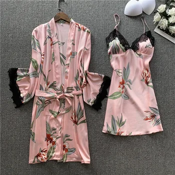 Sleepwear Satin Lace 2PCS Nighty&Robe Suit Women Kimono Bathrobe Gown Print Flower Intimate Lingerie Home Wear Sexy Nightgown
Sleepwear Satin Lace 2PCS Nighty&Robe Suit Women Kimono Bathrobe Gown Print Flower Intimate Lingerie Home Wear Sexy Nightgown